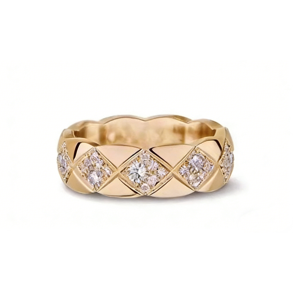 GINEI Diamond Quilted Ring