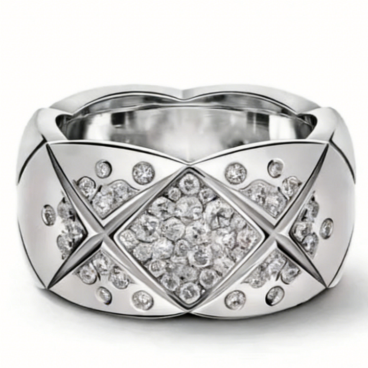 GINEI Wide Diamond Quilted Ring