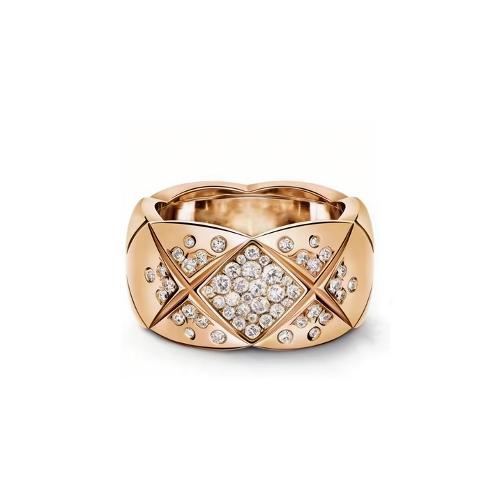 GINEI Wide Diamond Quilted Ring