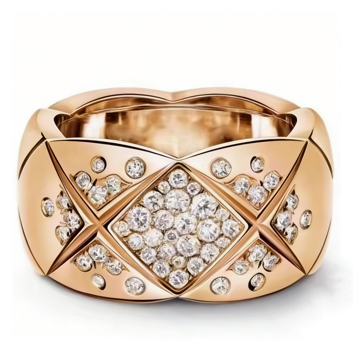 GINEI Wide Diamond Quilted Ring