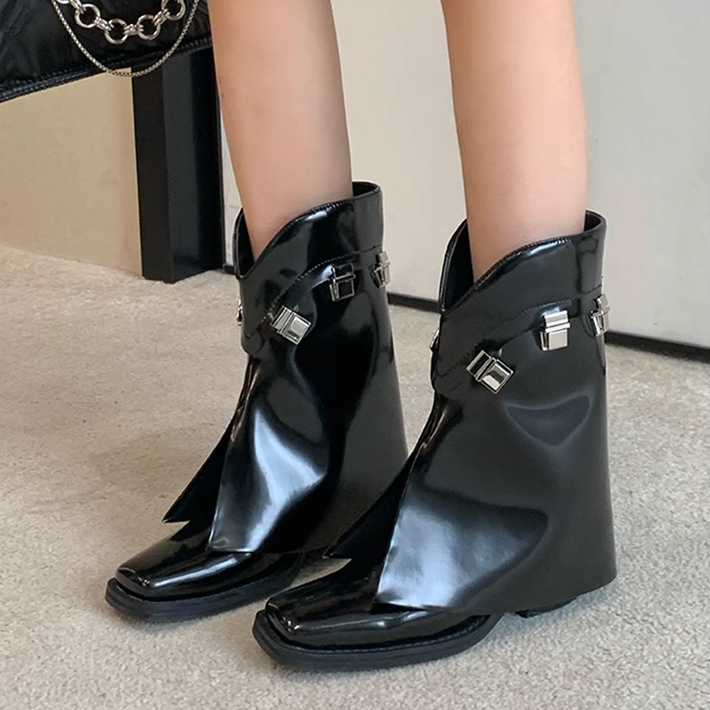 ZIDEM Lock Details Ankle Boots