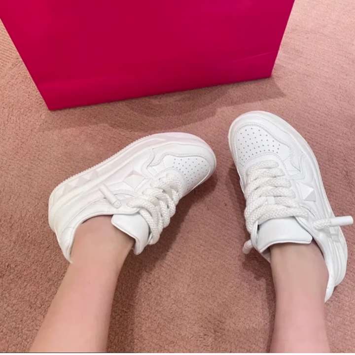 SUEHE Studded Lace Up Platform Sneakers