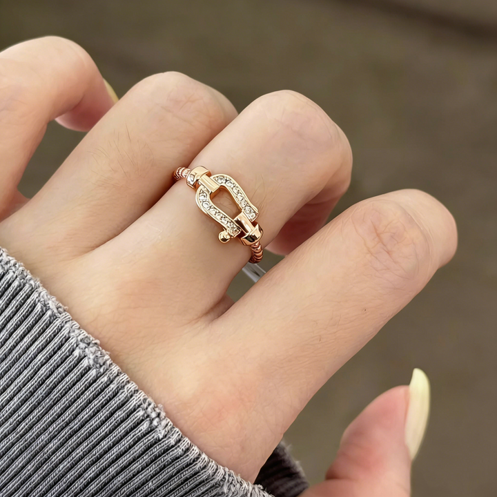 MATIK Horseshoe Buckle Ring