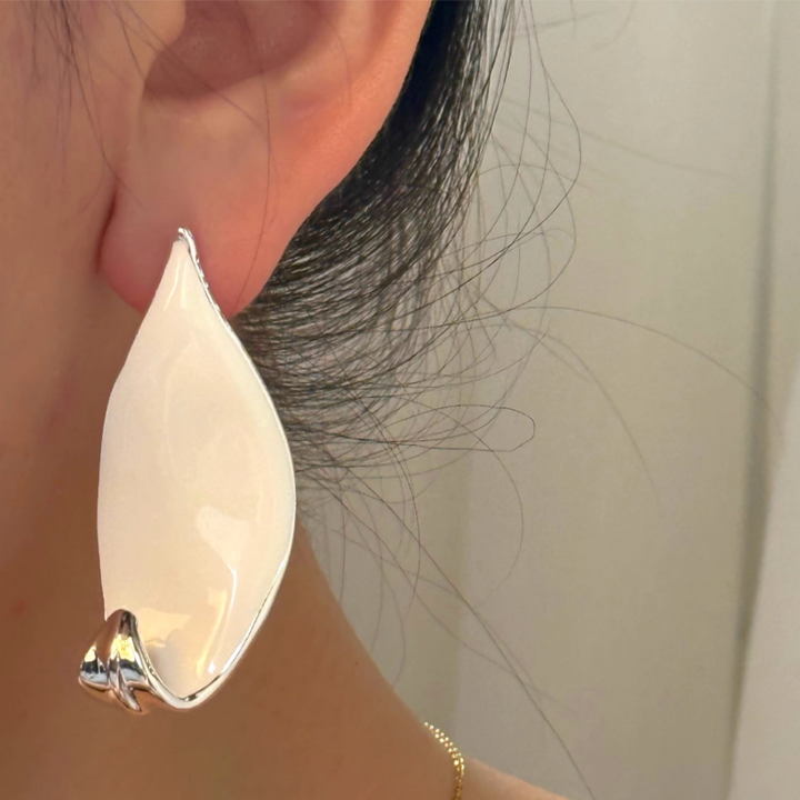 BSJSY White Curled-Leaf Earrings - Pair