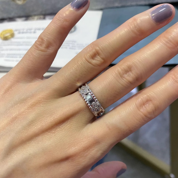 WNUAO Flower Narrow Band Ring