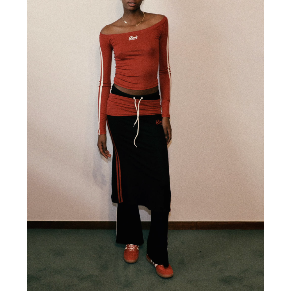 MESID Off-Shoulder Long Sleeves Top