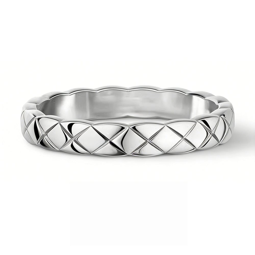 GINEI Narrow Quilted Ring