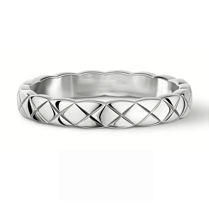 GINEI Narrow Quilted Ring