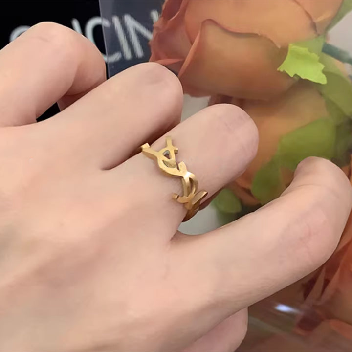 SUOGU Letter Stud Ring