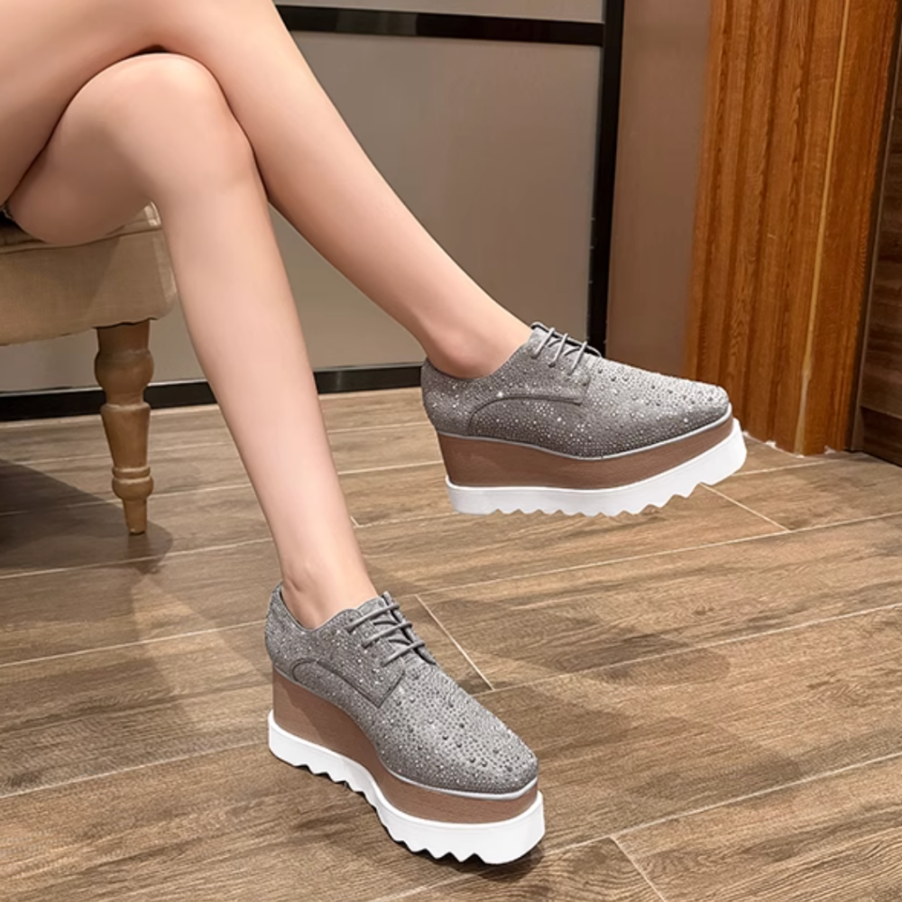 SUIZN Lace Up Suede Platform Sneakers