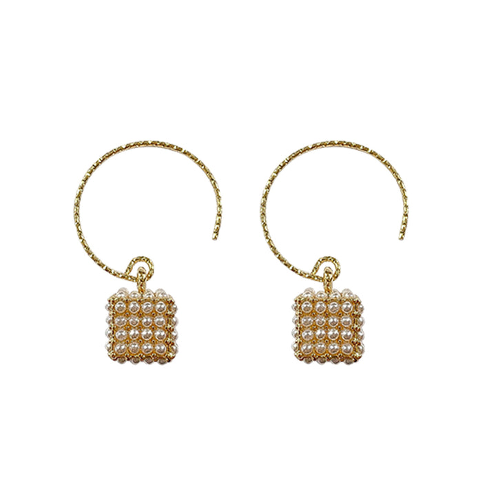 ZUTHA Pearl Earrings - Pair