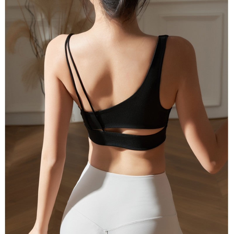 KARTI Yoga Pilates Cut Out Fitted Sports Bra