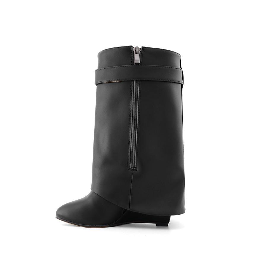 QAMRA Leather Wedged Heel Ankle Boots - ithelabel.com